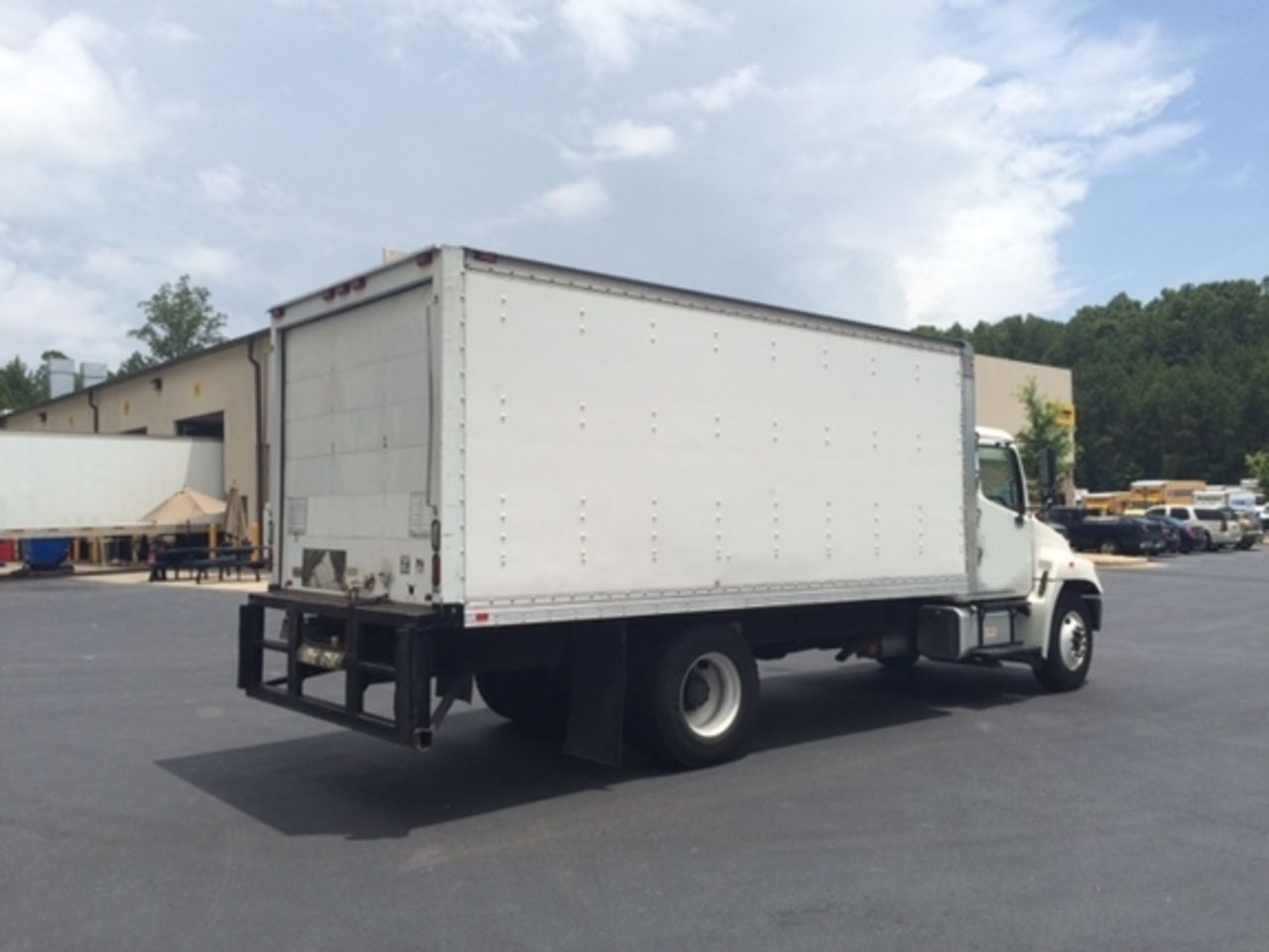 2009 Hino 268 Van Trucks / Box Trucks For Sale 92 Used Trucks From 12,000