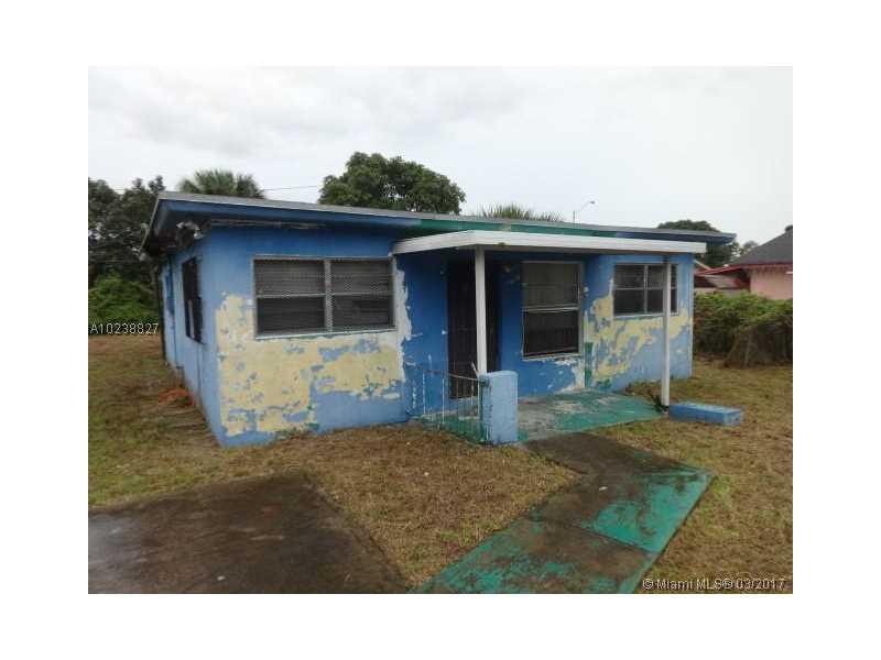 Homes Under 100,000 in Miami, FL For Sale