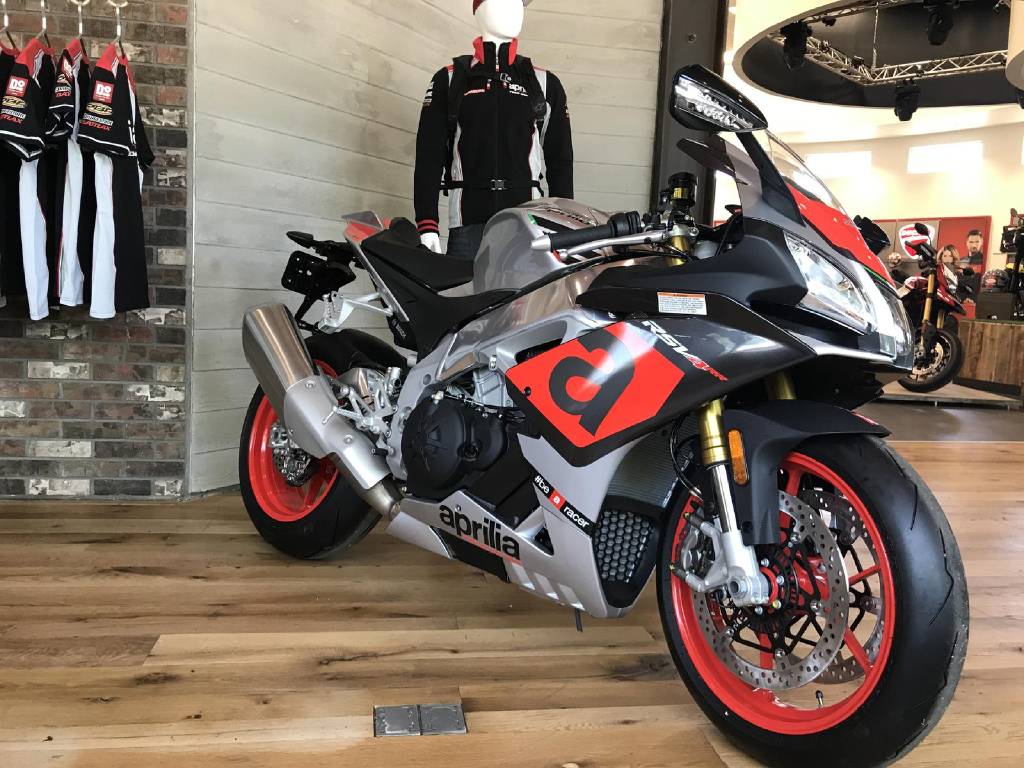 2017 Aprilia Rsv4 Rr For Sale 12 Used Motorcycles From 16,990