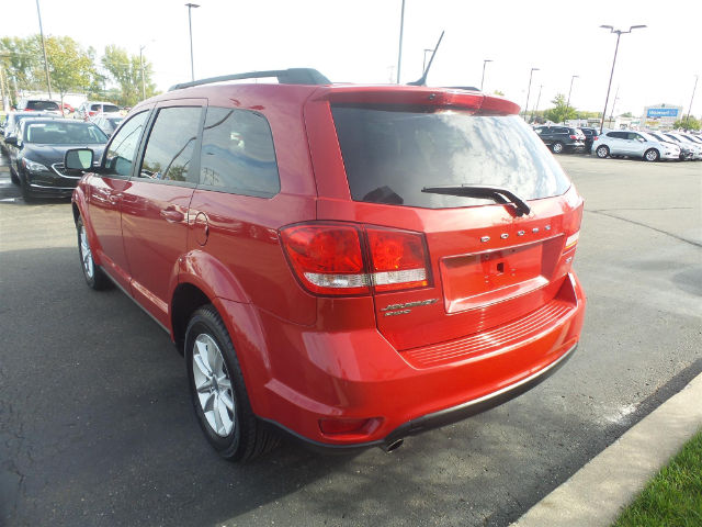 2017 DODGE JOURNEY SXT