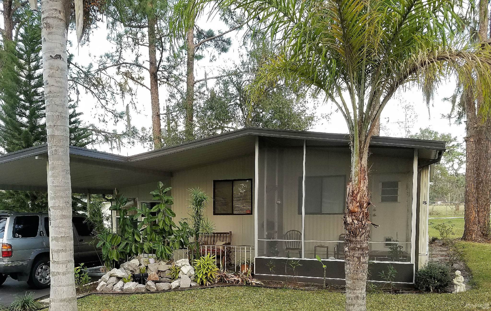 2 family homes for sale in east rockaway