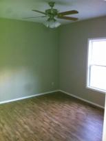 810 E Normal